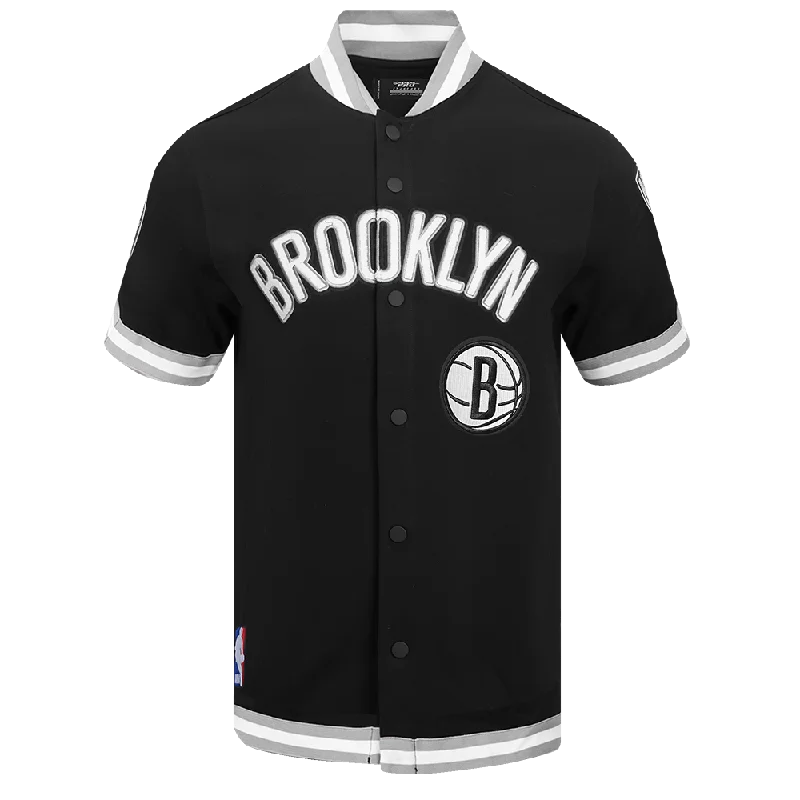 NBA BROOKLYN NETS CLASSIC MEN'S WARM UP JACKET (BLACK/GRAY)