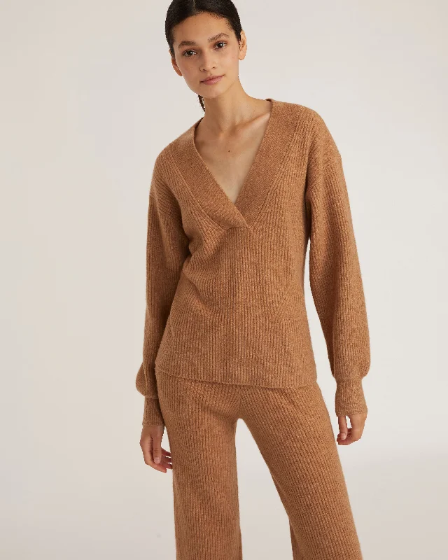 Fritz Ribbed Cashmere Blend V Neck Sweater in Camel